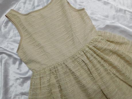 Pekne čipkovane šaty, 36 / s