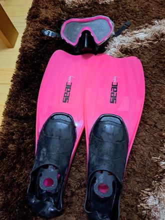 Šnorchlovacia maska , plutvy -set seac,