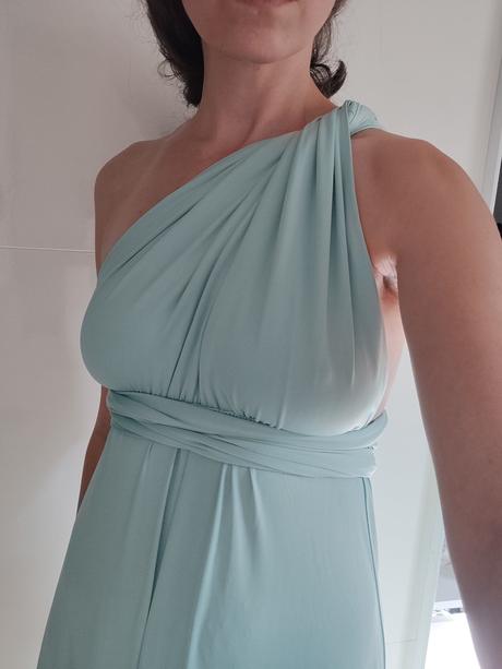 Spoločenské šaty na rôzne spôsoby viazania, 