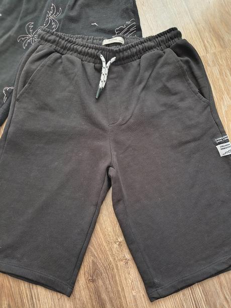 Balík krátkych nohavíc, 158–170