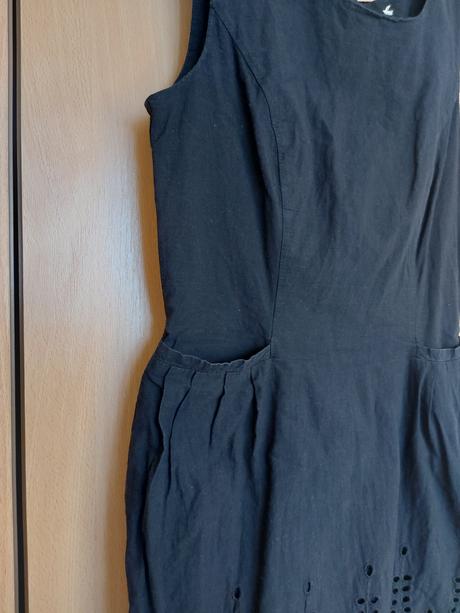 Čierne bavlnené madeirové šaty, xs