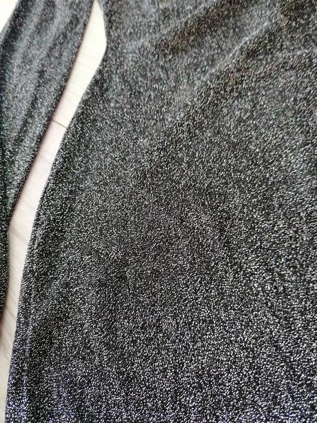 Trblietavé šaty, 38 / m