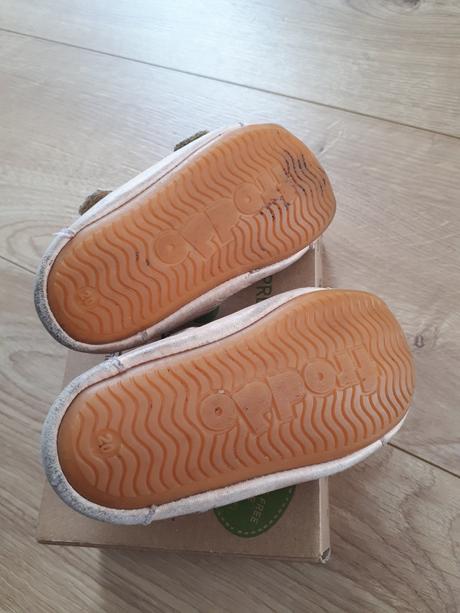 Froddo prewalkers sandále veľ.20, froddo,20