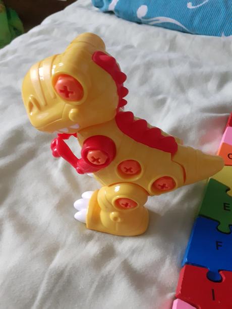 Dino na skrutkovanie, 