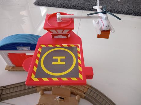 Dráha s heliportom pre vláčiku tomáš a jeho priate, 