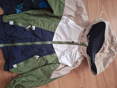 Prechodna bunda 122, 122