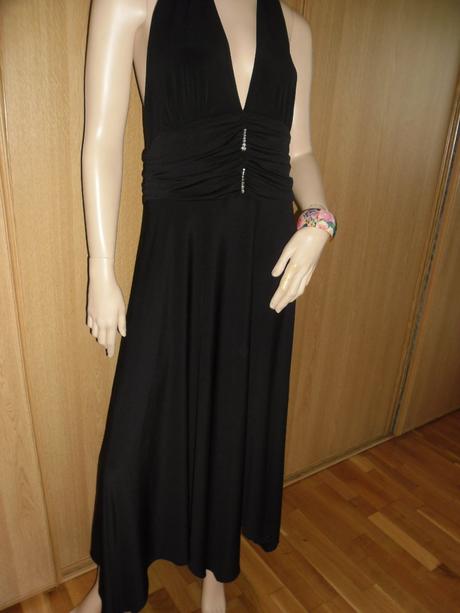 Úpletové šaty, 42