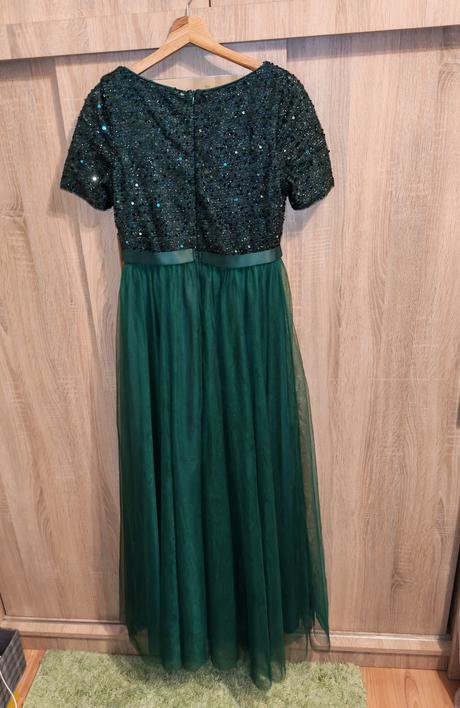 Spoločenské šaty, m