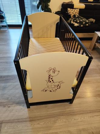 Predám detskú postieľku, šírka (cm): 60,dĺžka (cm): 120
