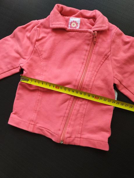 Lososová mikina, 92