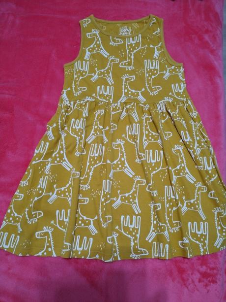 Šaty horčicové f&f krasne 116/122, f&f,116