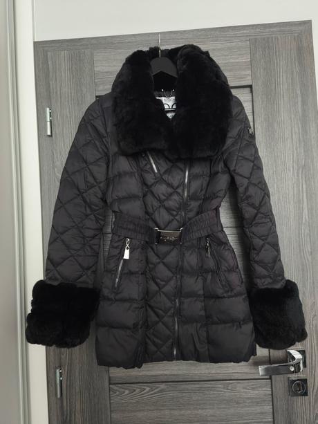 Krasna zimna bunda mayo chix s pravou kozusinkou, mayo chix,s