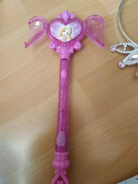 Potreby na maškarný ples, 