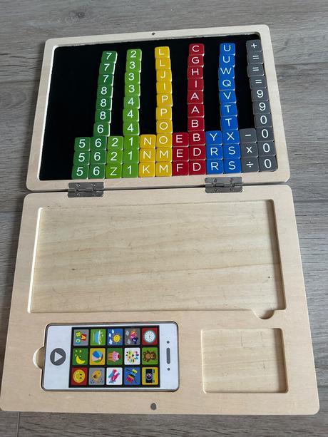 Dreveny notebook playtive, 