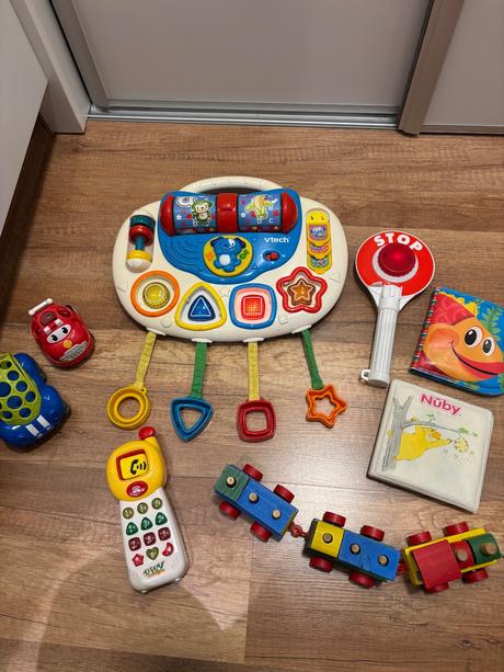 Zvukové a svetelne hračky pre najmenších, 