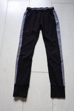 Tenšie tepláky c&a 122/128, c&a,122