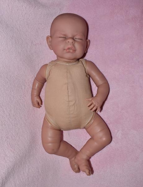 Spiaca m.llorens bábika, 