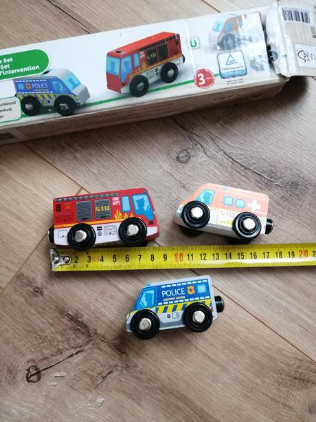 Drevené autíčka playtive, 