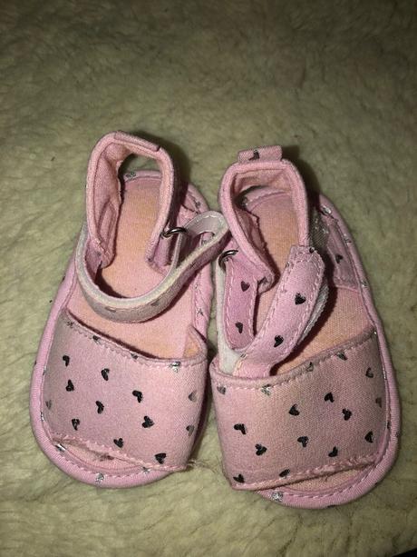 Capačky sandalky, 17