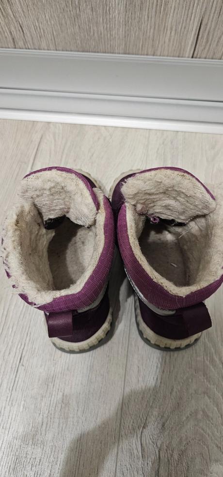 Zimne topanky v. 26, froddo,26