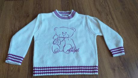 Príjemný teplý svetrík, 104