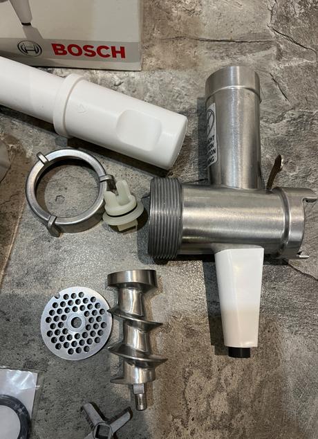 Mlynček bosch mum 5 na kuchynský robot, 