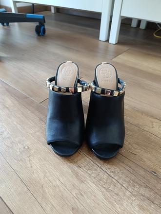 Sandálky guess, guess,35