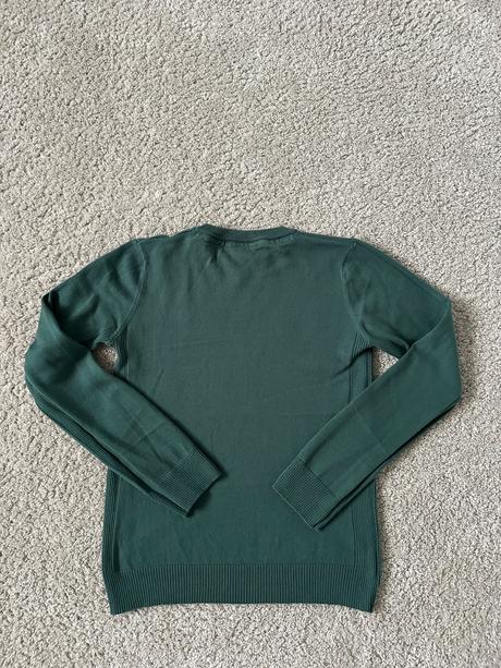 Guess svetrík, guess,140