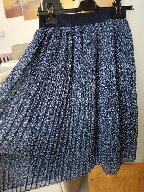 Áčková midi sukňa s, m na gumičku, orsay,s