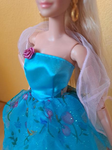 Barbie fashion avenue dazzle šaty (66), 