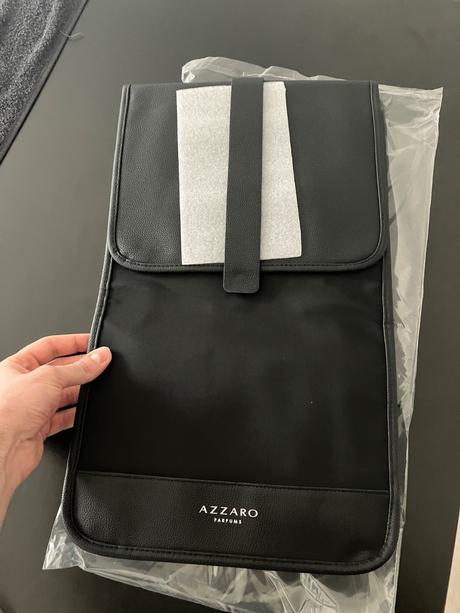 Manazersky batoh azzaro parfums, 