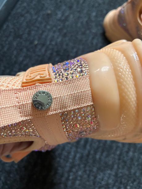 Tenisky swarovski, steve madden,38