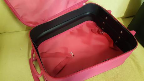 Predám školskú tašku - kufrík., 