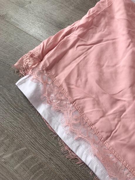 Tricko, reserved,158