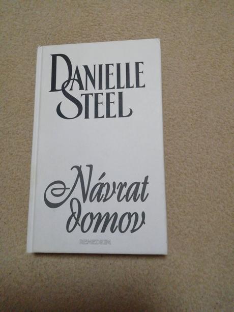 Knizka-danielle steel-navrat domov, 