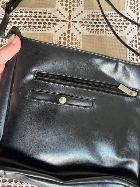 Kabelka enrico benetti, 