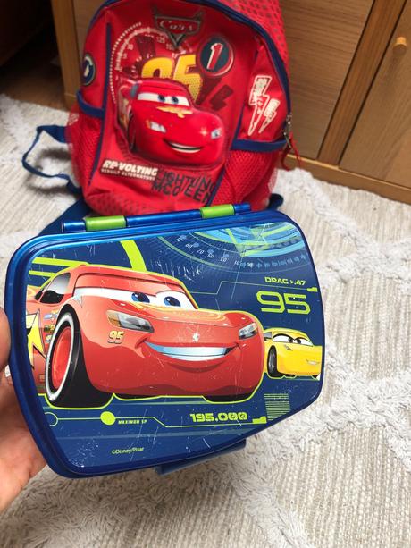 Box na desiatu mcqueen, 