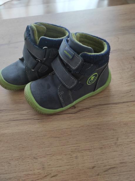 Celoročné topánky pre chlapčeka, protetika,23