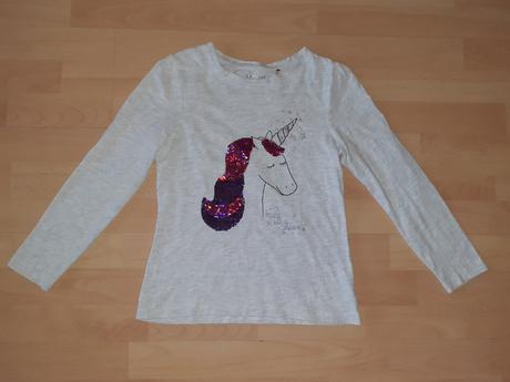 Tričko s jednorožcom, 152