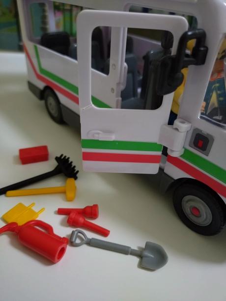 Autobus z požiarnika sama, 