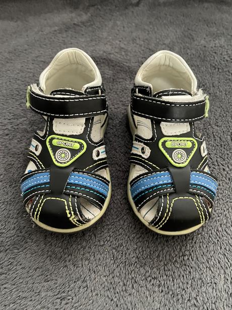 Sandálky vel. 20, 20