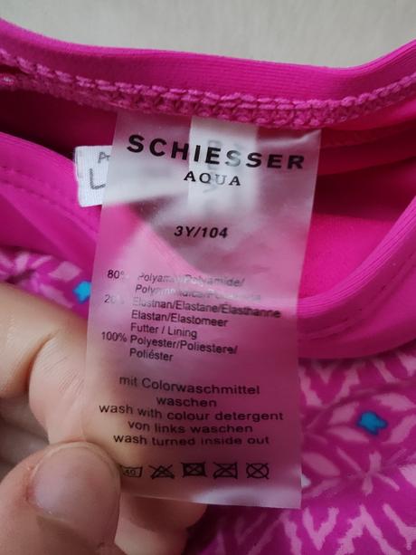 Plavky so sukničkou, 104