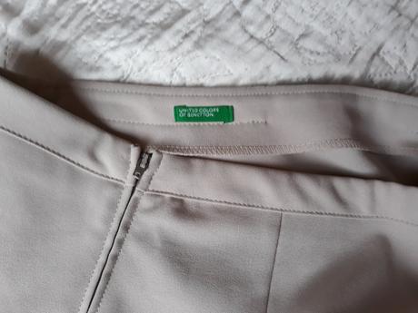 Bezova sukňa xs-s, benetton,s