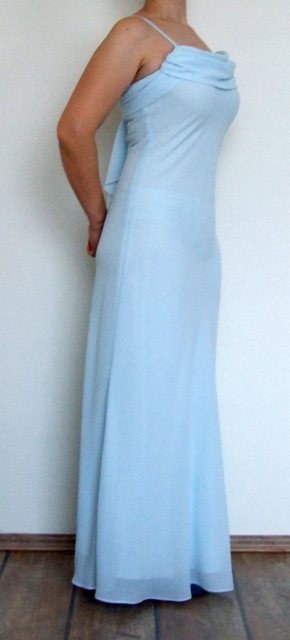 Spoločenské šaty, 36