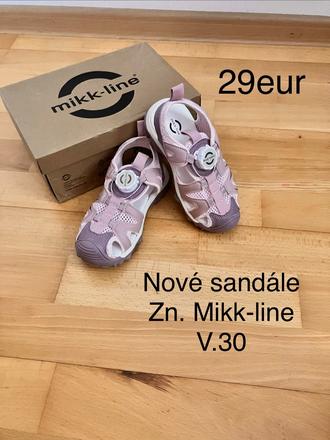 Sandále, 30