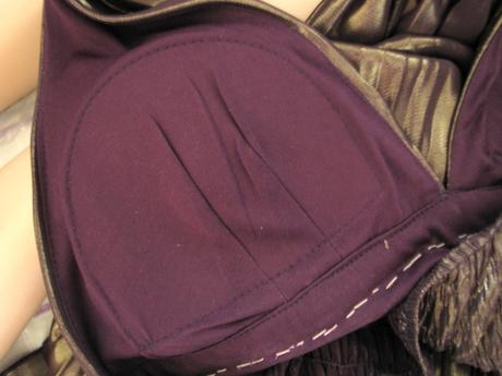 Plisované fialovo-zlaté spoločenské šaty,