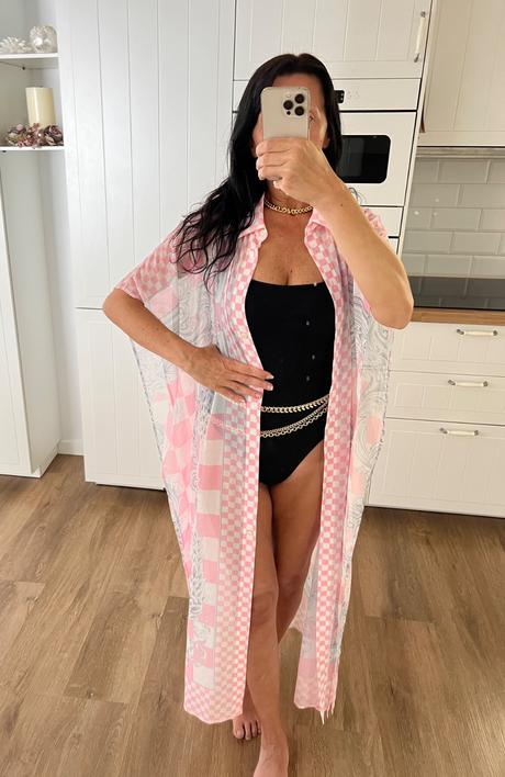 Versace kaftan stal 950 eur, versace