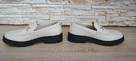 Loafery s prackou, reserved,39