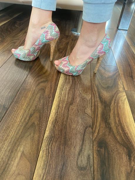 Lodičky na platforme, 39