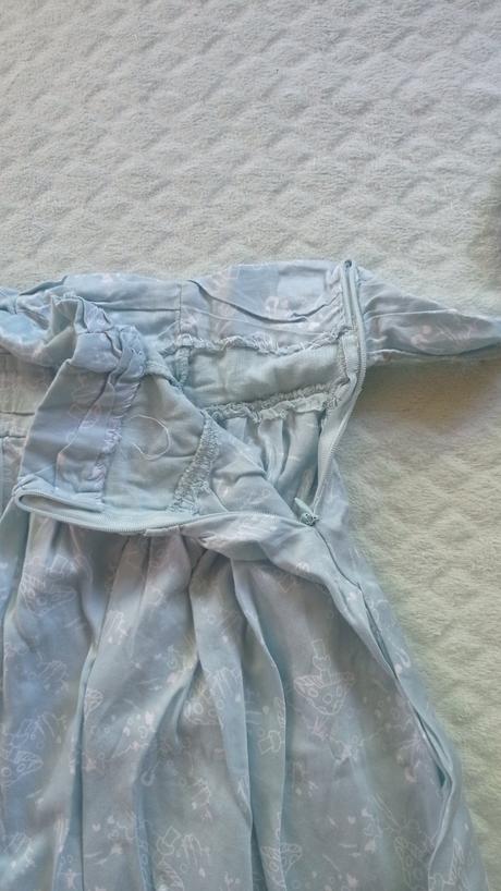 Krásna tociva sukna s mašľou, hribiky, s